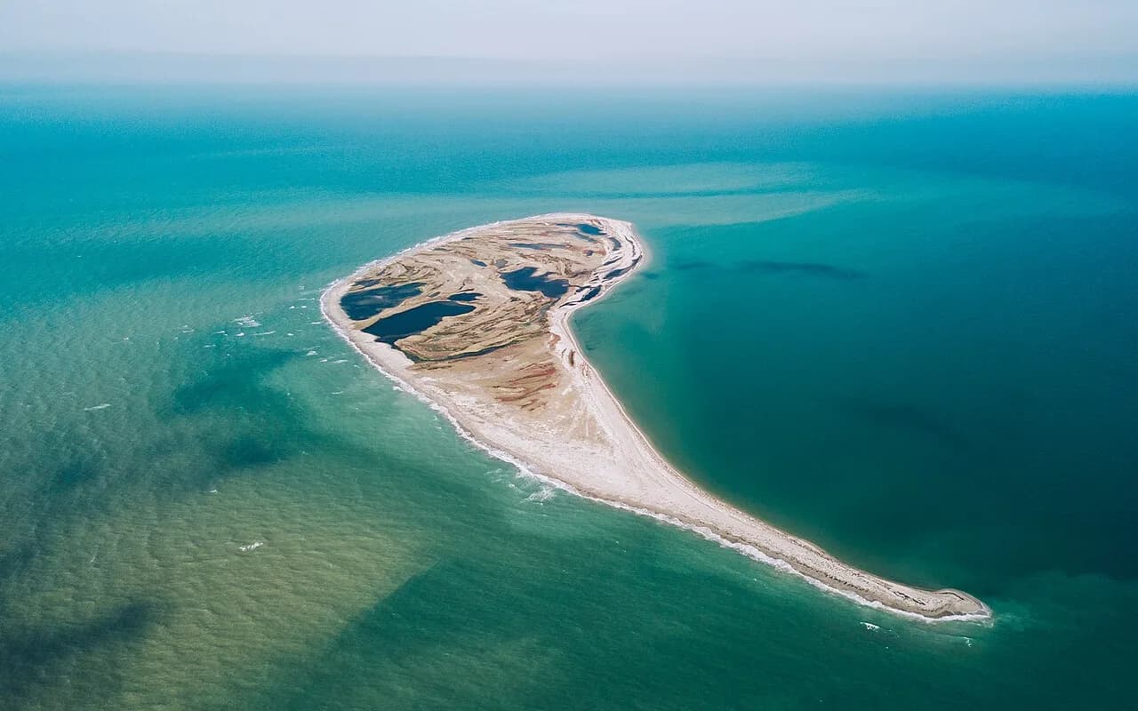 Бакальская коса у Стерегущего